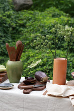 Încarcă imaginea în vizualizatorul Galerie, Vază din lut Espe