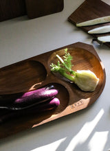 Încarcă imaginea în vizualizatorul Galerie, Platou de lemn Eva