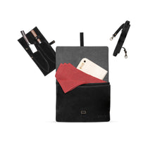 Încarcă imaginea în vizualizatorul Galerie, Set Bucătar - Geantă din piele velur, 2 cuțite, tocător, față de masă