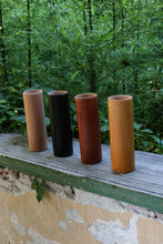 Încarcă imaginea în vizualizatorul Galerie, Vază din lut Zafiro