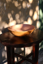 Încarcă imaginea în vizualizatorul Galerie, Bol de lut Leon