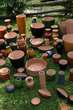 Încarcă imaginea în vizualizatorul Galerie, Platou de lut Zora