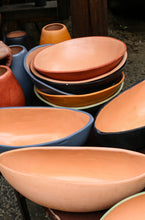 Încarcă imaginea în vizualizatorul Galerie, Bol de lut Cruz