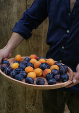 Încarcă imaginea în vizualizatorul Galerie, Platou de lut Yolee