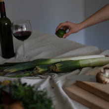 Încarcă imaginea în vizualizatorul Galerie, Fața de masă Riko