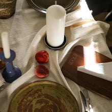 Încarcă imaginea în vizualizatorul Galerie, Fața de masă Kumi