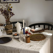 Încarcă imaginea în vizualizatorul Galerie, Fața de masă Kumi