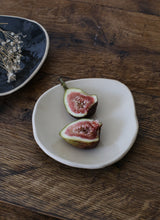 Încarcă imaginea în vizualizatorul Galerie, Set veselă 6 piese din ceramică manuală KUTT Harmonia Plus