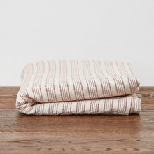 Încarcă imaginea în vizualizatorul Galerie, Fața de masă Ryuu