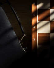 Încarcă imaginea în vizualizatorul Galerie, Geantă din piele velur KUTT Atra