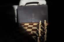 Încarcă imaginea în vizualizatorul Galerie, Geantă din piele velur KUTT Sussurro