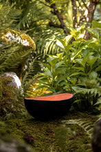 Încarcă imaginea în vizualizatorul Galerie, Bol de lut Cruz