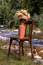 Încarcă imaginea în vizualizatorul Galerie, Vază din lut Indio