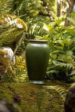 Încarcă imaginea în vizualizatorul Galerie, Vază din lut Loa