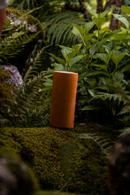 Încarcă imaginea în vizualizatorul Galerie, Vază din lut Isa