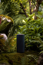 Încarcă imaginea în vizualizatorul Galerie, Vază din lut Isa