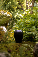 Încarcă imaginea în vizualizatorul Galerie, Vază din lut Espe