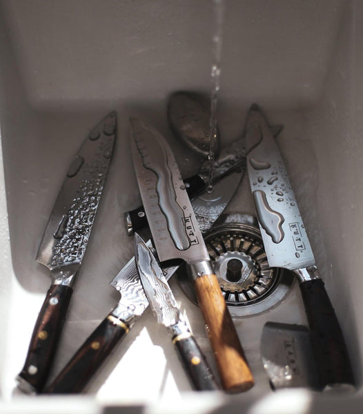 Întreținerea cuțitelor de bucătărie - 8 lucruri de evitat